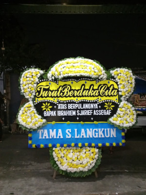 Papan Bunga Duka di Bungus Barat
